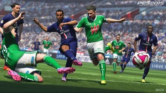 Pro Evolution Soccer 2015 — Screenshoty
