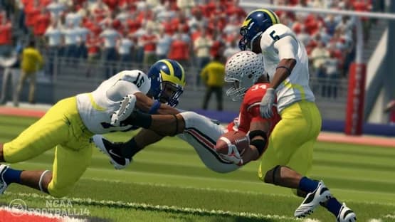 NCAA Football 14 — Screenshoty