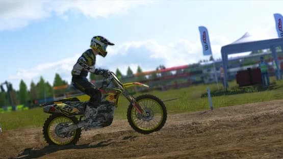 MXGP: The Official Motocross Videogame Compact — Screenshoty