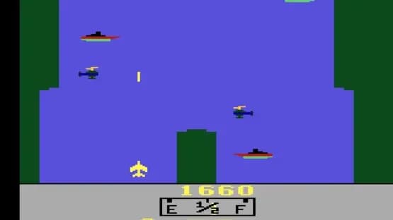River Raid — Screenshoty