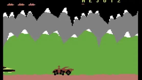 Moon Patrol — Screenshots