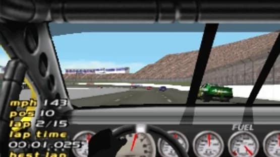NASCAR 2000 — Screenshoty
