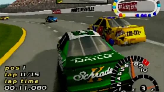 NASCAR 2000 — Screenshoty