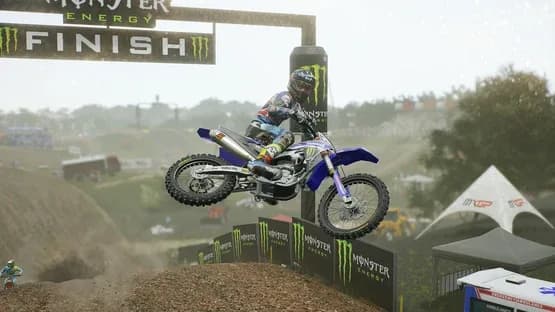MXGP3: The Official Motocross Videogame — Screenshoty