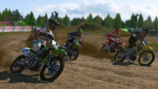 MXGP: The Official Motocross Videogame Compact — Screenshoty