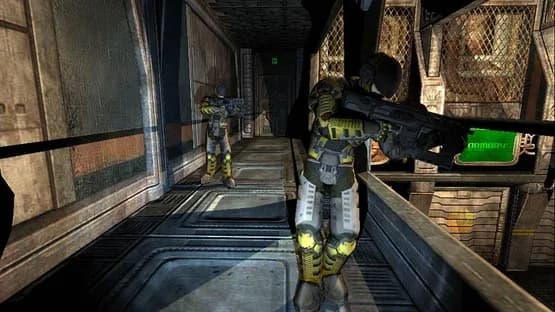 The Chronicles of Riddick: Escape from Butcher Bay — Screenshoty